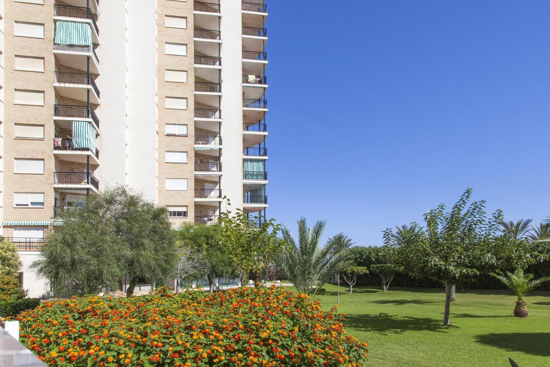 Ag Presidente Apartment Playa de Gandia Bagian luar foto