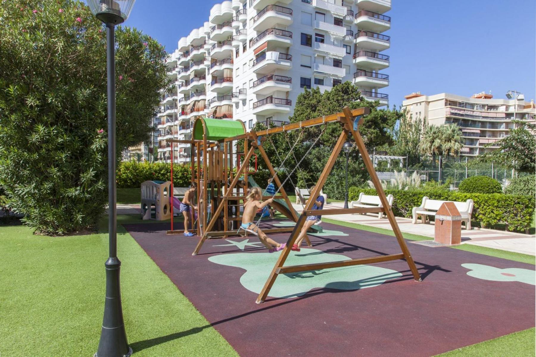 Ag Presidente Apartment Playa de Gandia Bagian luar foto