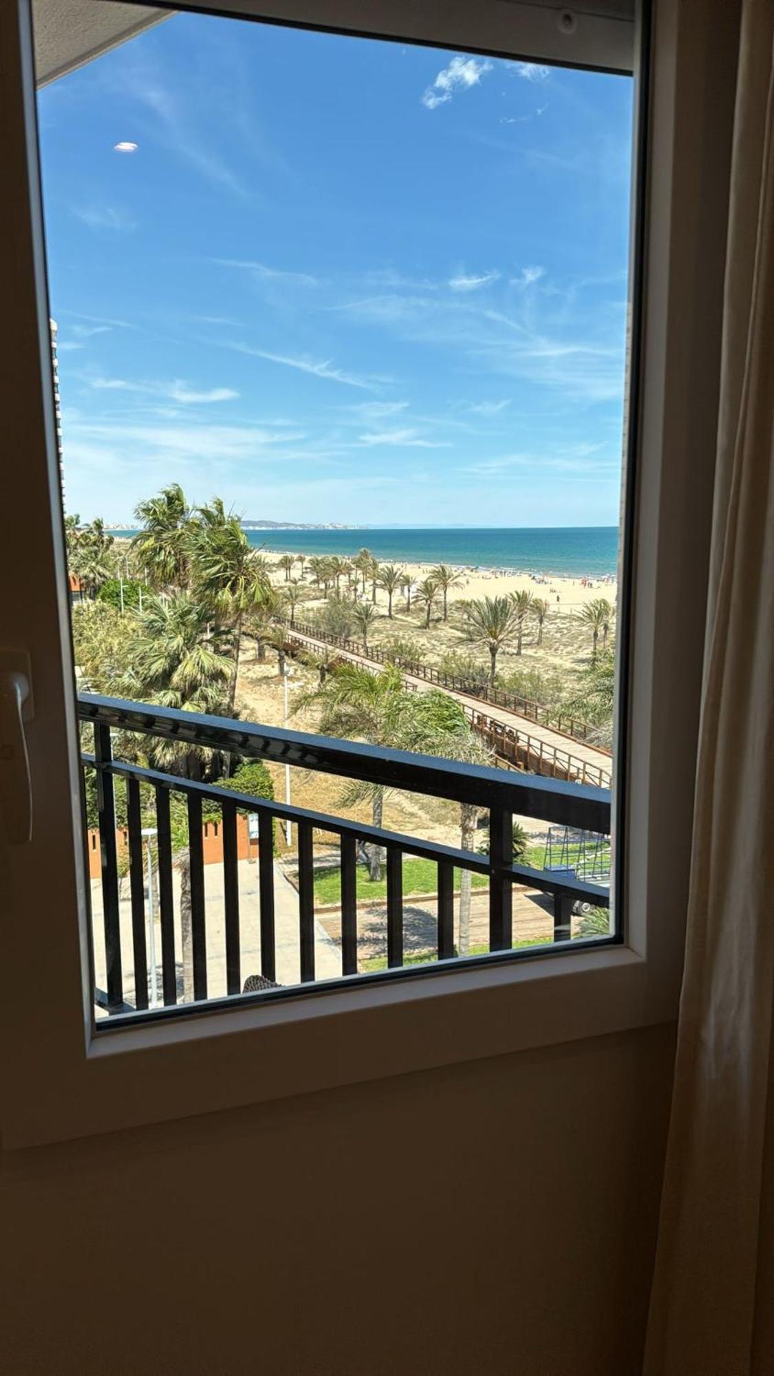 Ag Presidente Apartment Playa de Gandia Bagian luar foto